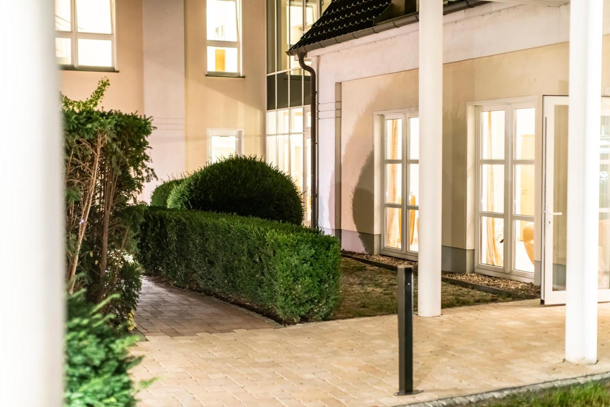 Hotel Sonne Rheda-Wiedenbrueck Exterior photo