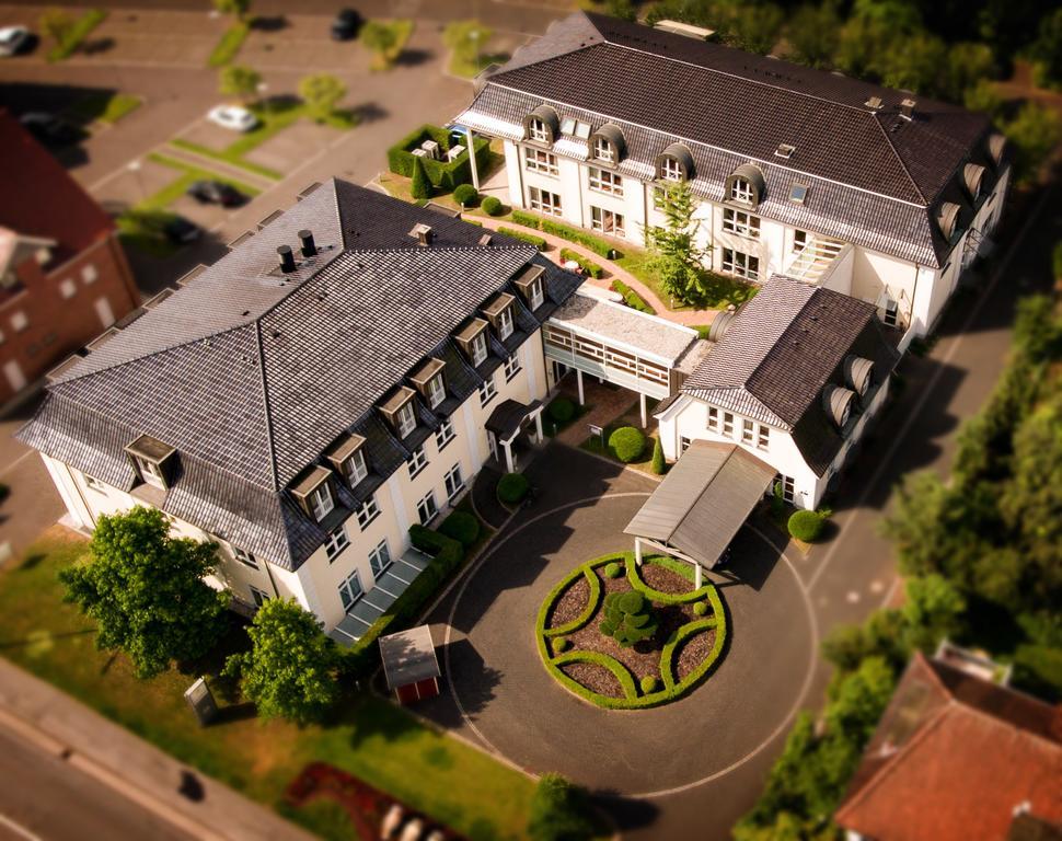 Hotel Sonne Rheda-Wiedenbrueck Exterior photo